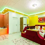 Villa Uezuemlue 1 Bedroom Secluded With Private Pool Hot Tub