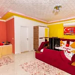 Villa Uezuemlue 1 Bedroom Secluded With Private Pool Hot Tub *