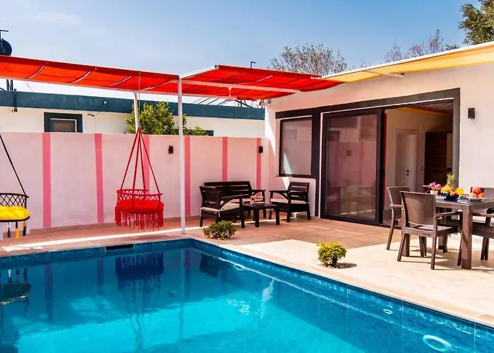 Uezuemlue 1 Bedroom Secluded With Private Pool Hot Tub * Калкан