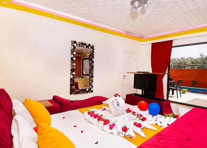 别墅 Uezuemlue 1 Bedroom Secluded With Private Pool Hot Tub 卡尔坎